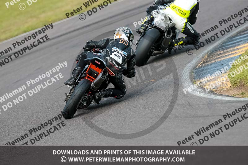 PJM Photography;anglesey no limits trackday;anglesey photographs;anglesey trackday photographs;enduro digital images;event digital images;eventdigitalimages;no limits trackdays;peter wileman photography;racing digital images;trac mon;trackday digital images;trackday photos;ty croes